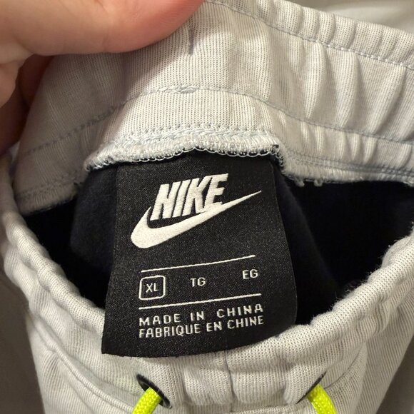 Nike Tech Fleece Joggers XL Gray Black Neon Drawstring - Picture 2 of 2